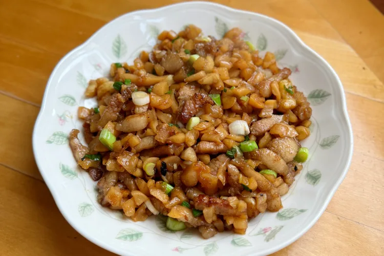 stir fry salted radish and pork